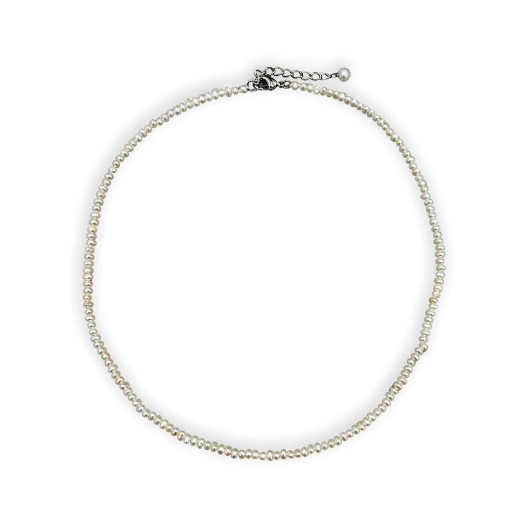 123-MINI | VINTAGE SINGLE STRAND WHITE NECKLACE