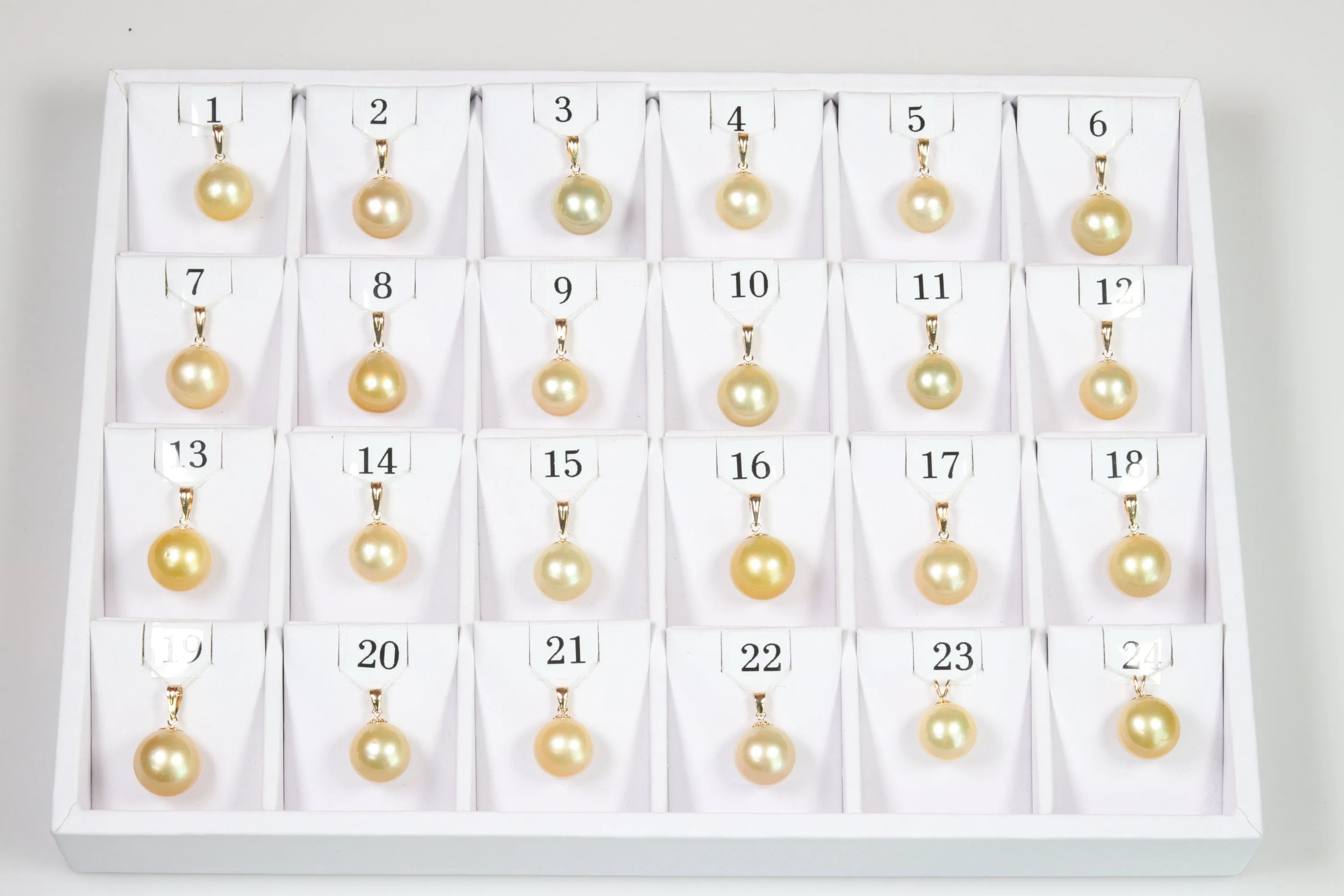 12.9mm-15mm Golden South Sea Pearl Pendants, AAA Quality Round (GSSP004)