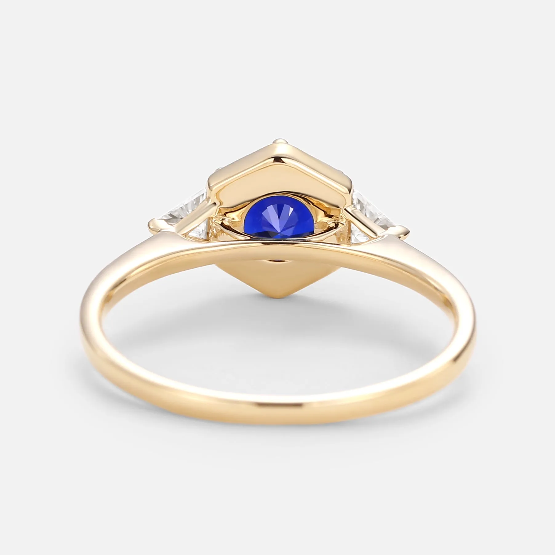 1.5ct Round Cut Sapphire Geometric Ring