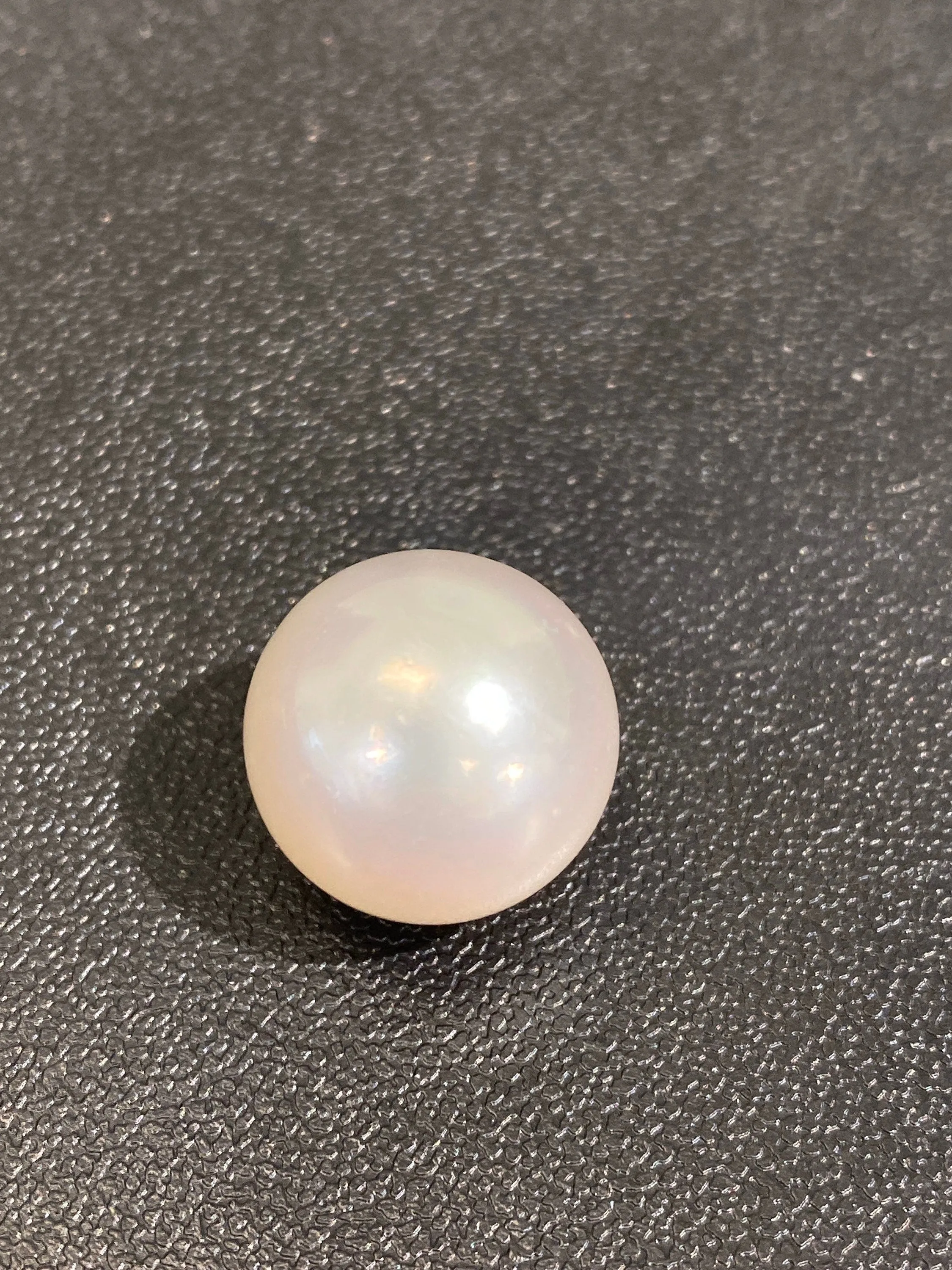 17mm AAA Round White South Sea Pearl- Australian