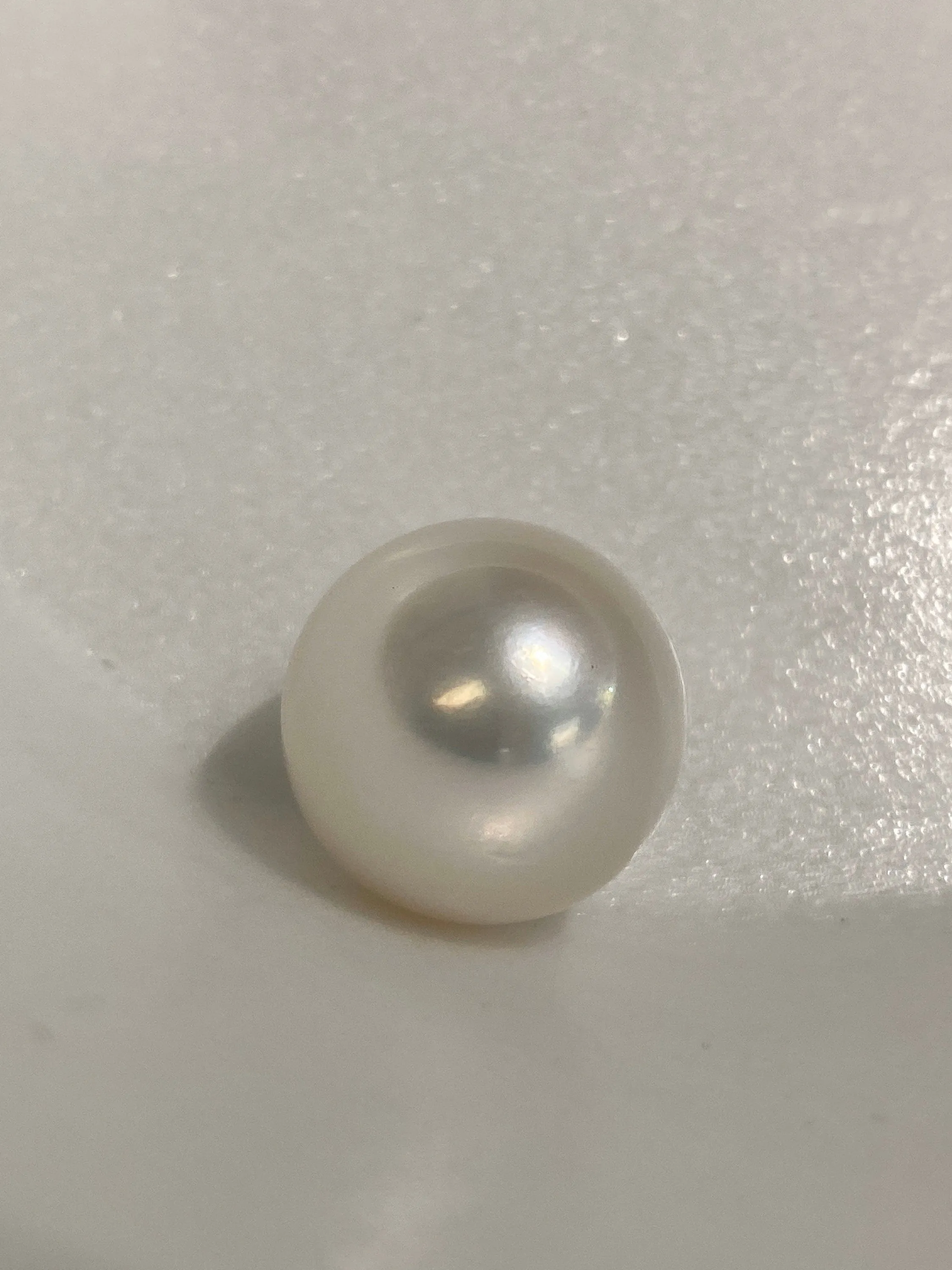 17mm AAA Round White South Sea Pearl- Australian