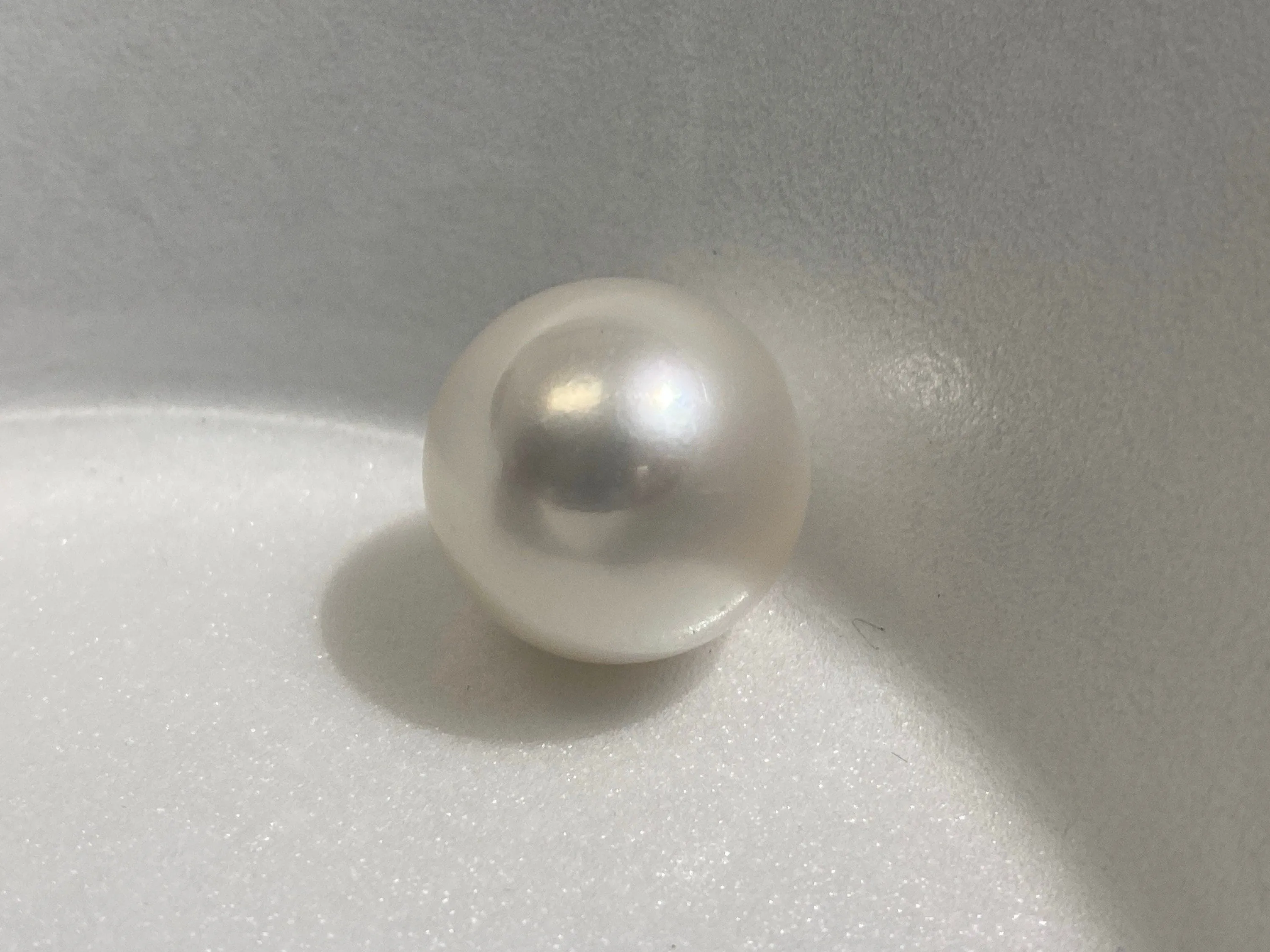 17mm AAA Round White South Sea Pearl- Australian