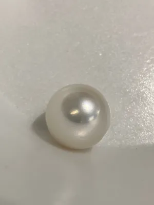 17mm AAA Round White South Sea Pearl- Australian
