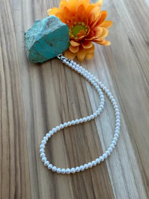 18" Freshwater Pearls Necklace