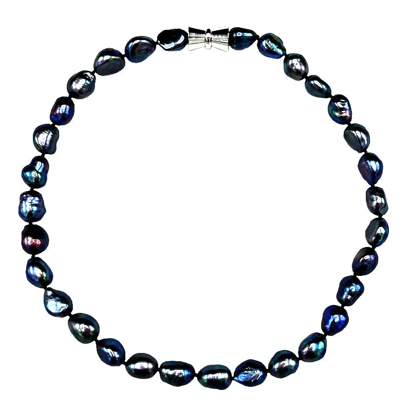 700-10-S | BLACK BAROQUE SINGLE STRAND 18"