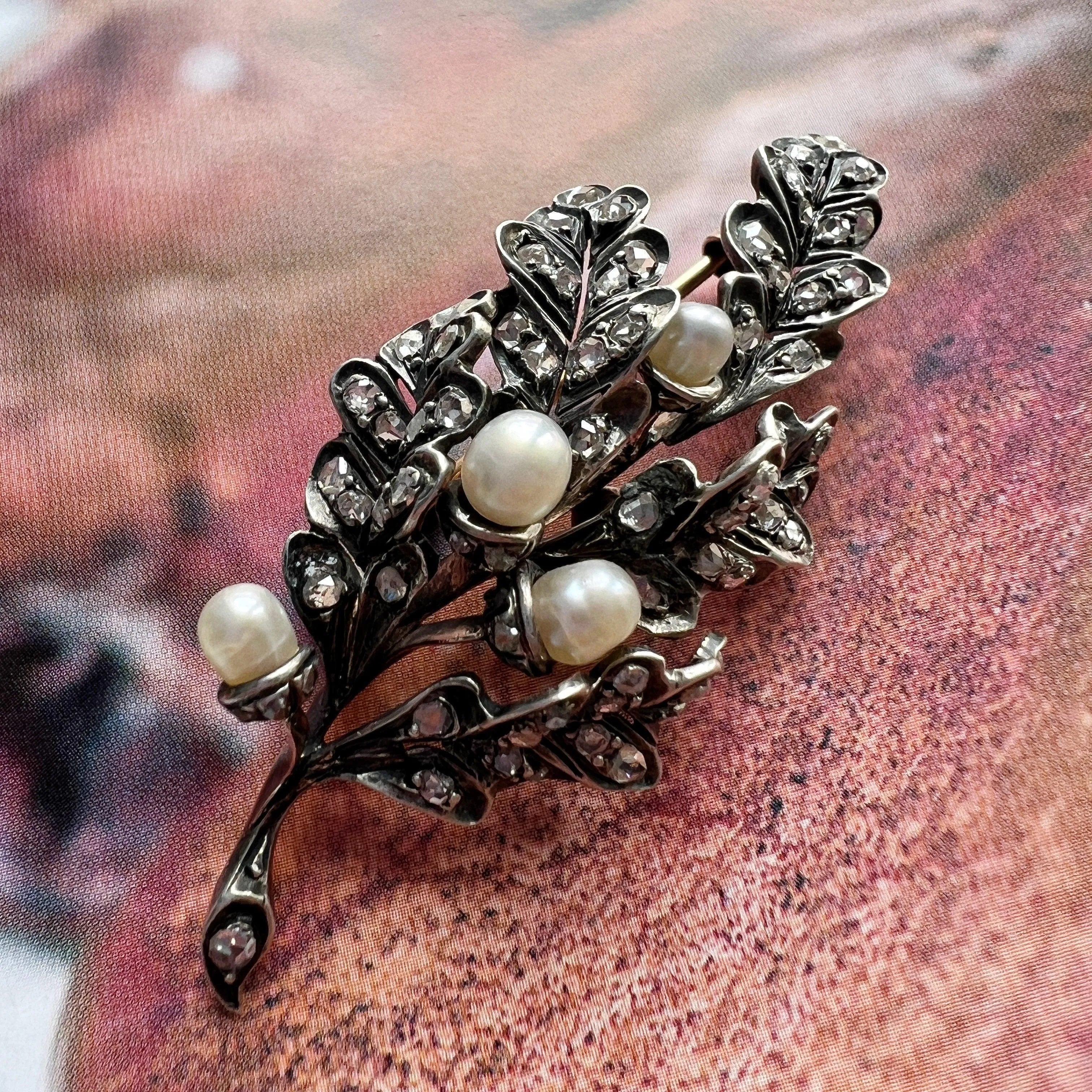 Antique 18k gold natural pearl diamond acorn oak leaves brooch