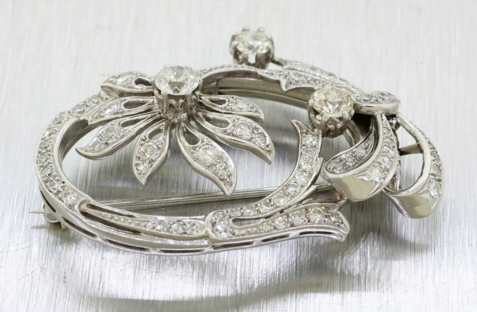 Antique Art Deco Platinum 3.00ctw F/VS2 Diamond Floral Oval Brooch Pendant