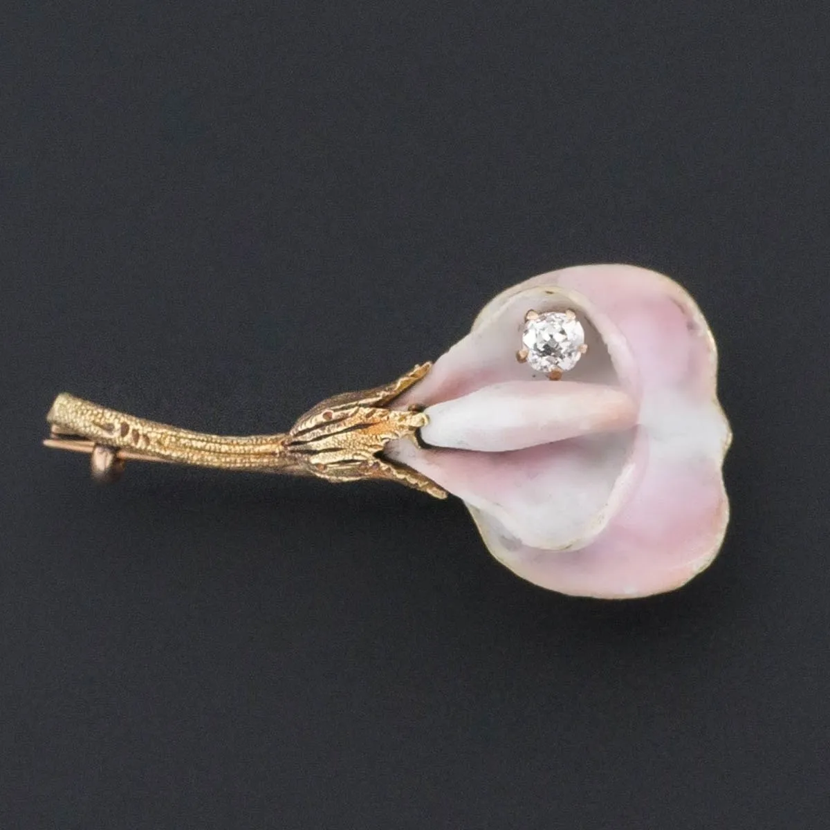 Antique Enamel Sweet Pea Flower Brooch of 18k Gold