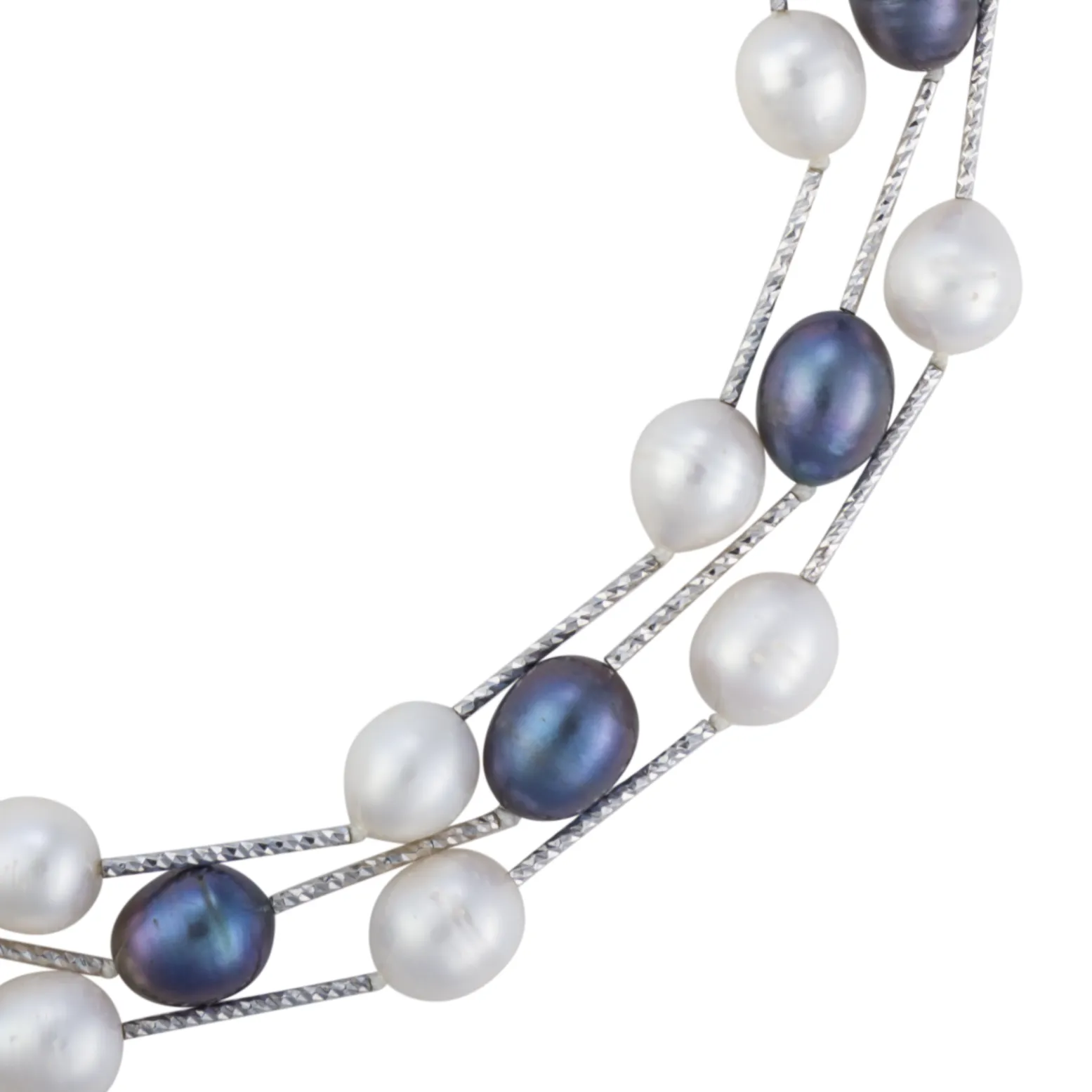 Black and white pearl necklace