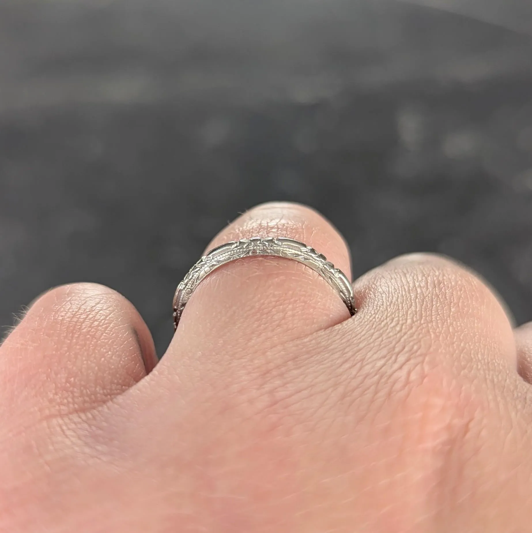 Bristol Late Art Deco 18 Karat White Gold Vintage Orange Blossom Wedding Band Ring