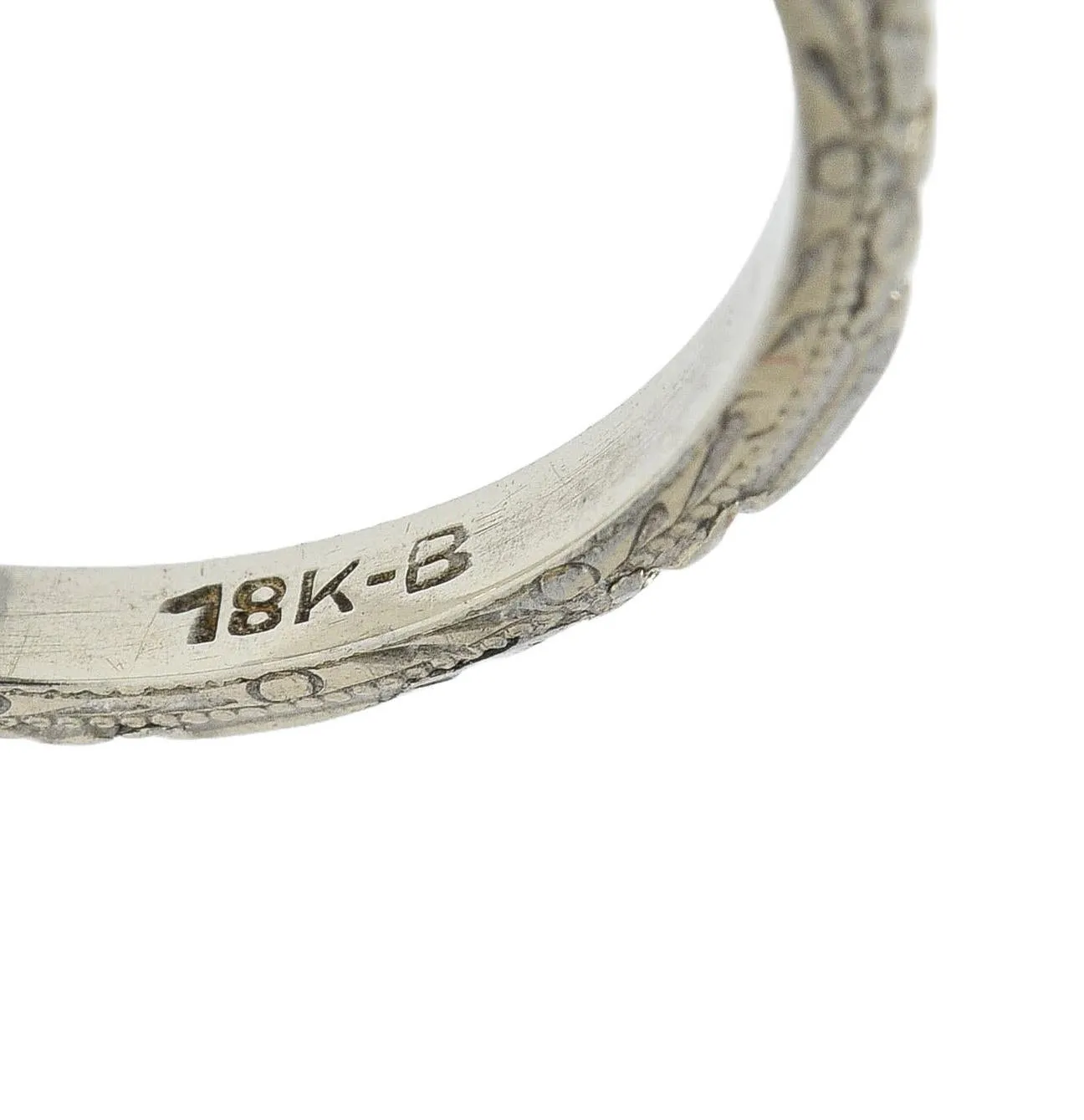 Bristol Late Art Deco 18 Karat White Gold Vintage Orange Blossom Wedding Band Ring
