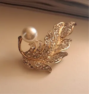 Brooche