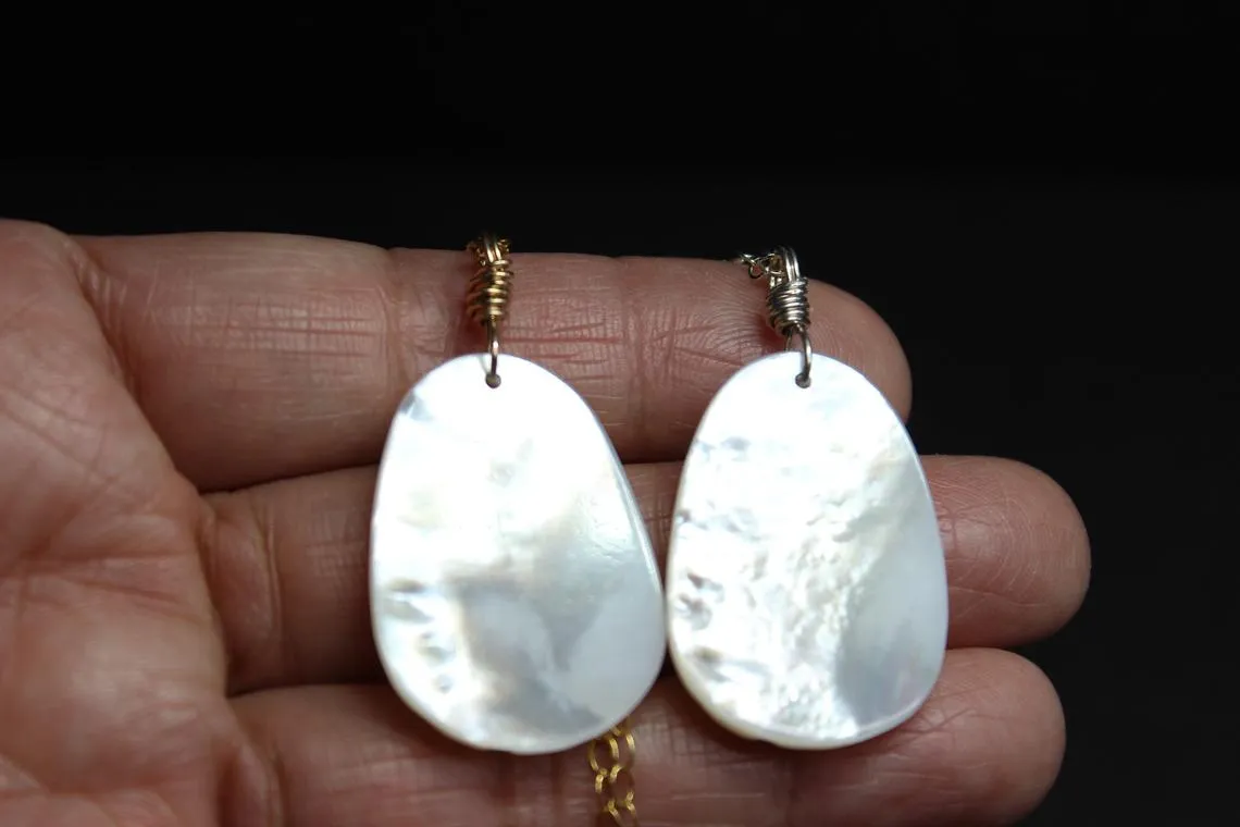 carved mop mother of pearl buddha necklace