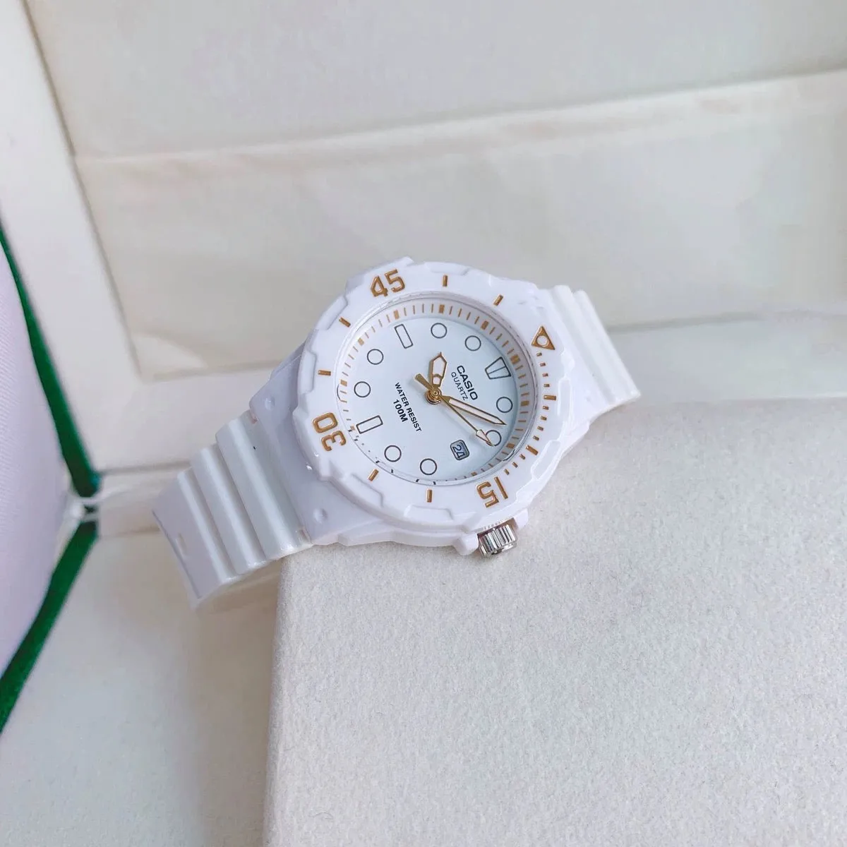 Casio Analog Women Watch White - G02