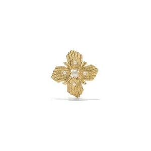 Circe Shell Brooch
