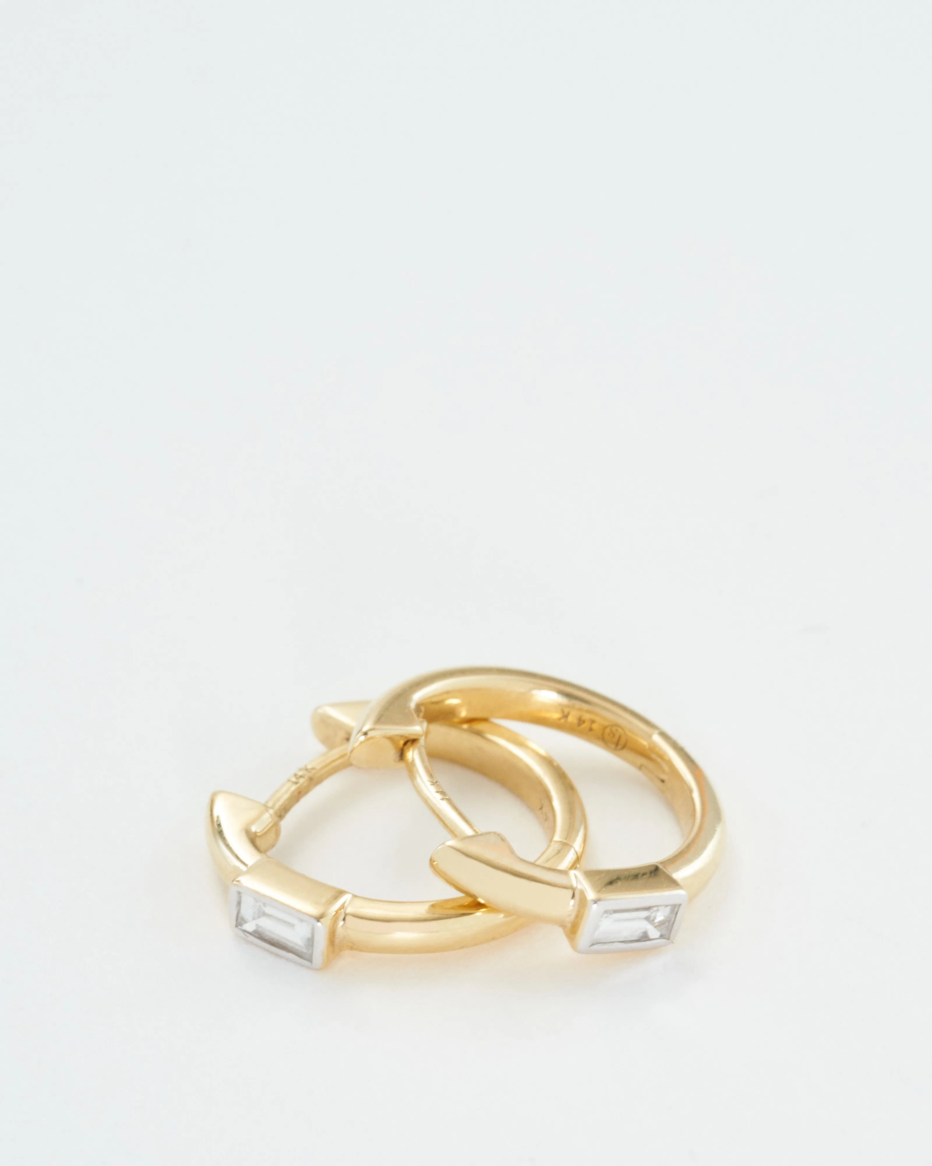 classic baguette huggie hoops