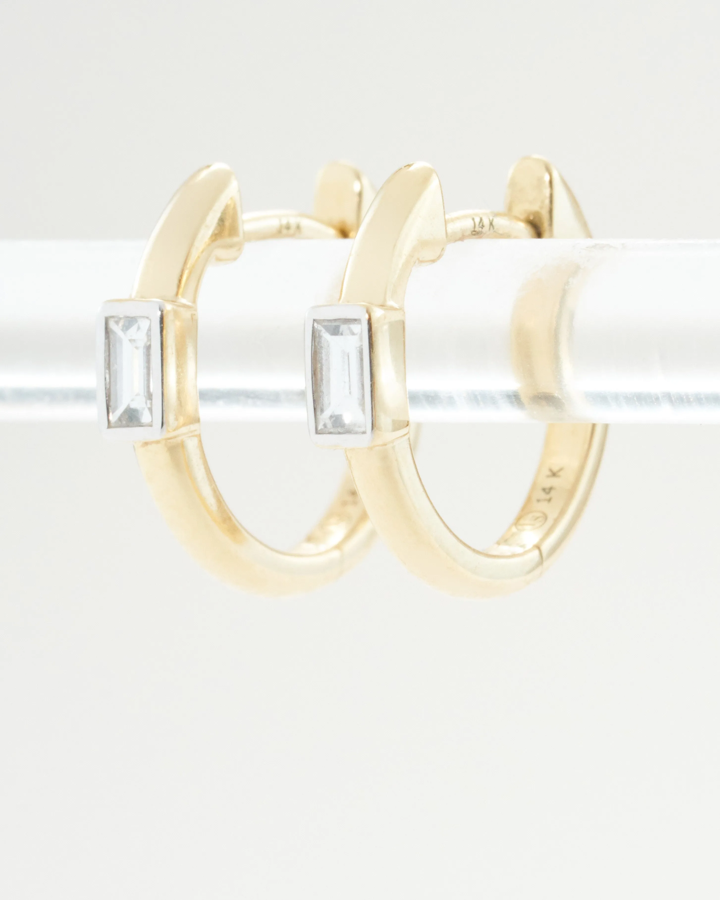 classic baguette huggie hoops