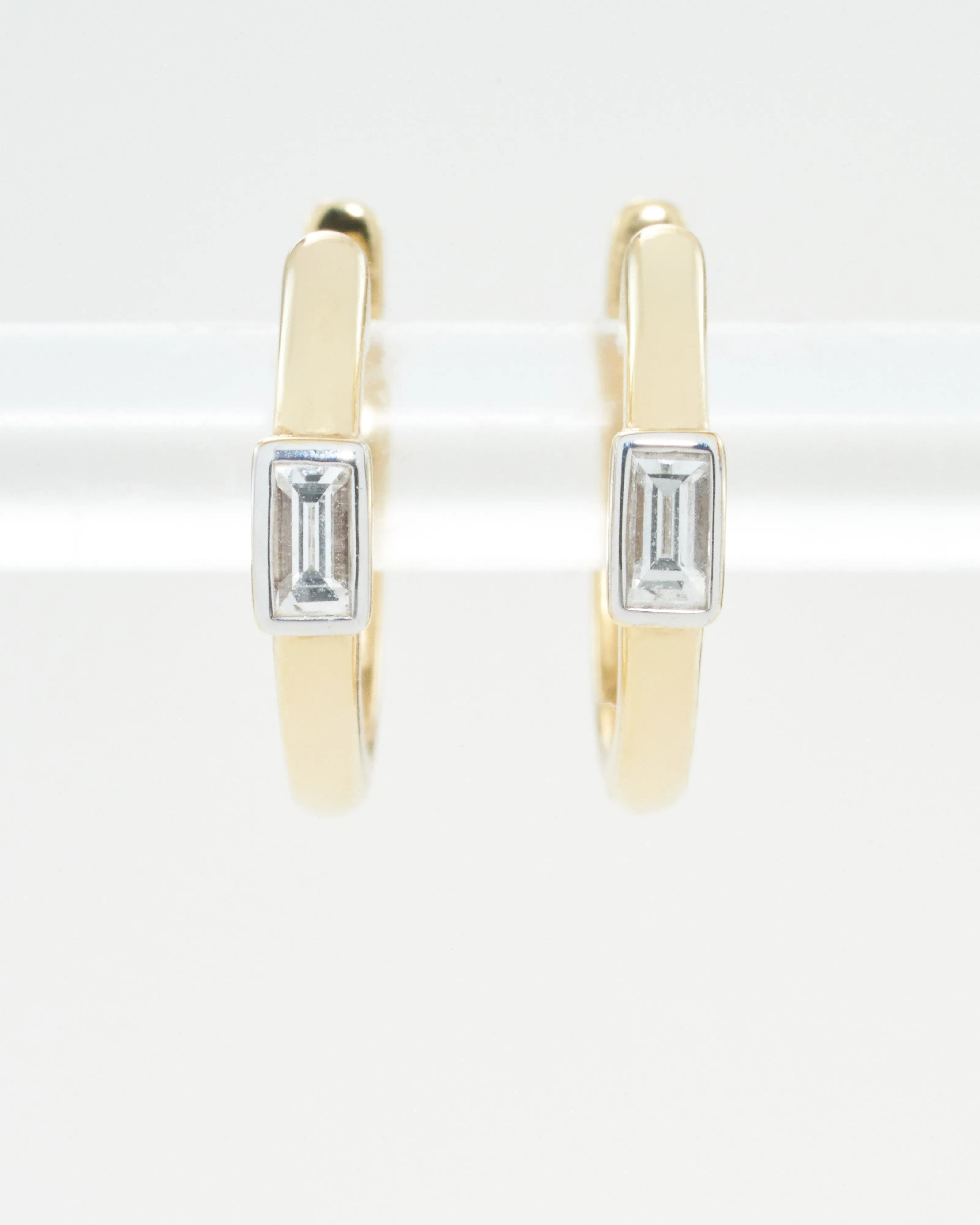 classic baguette huggie hoops