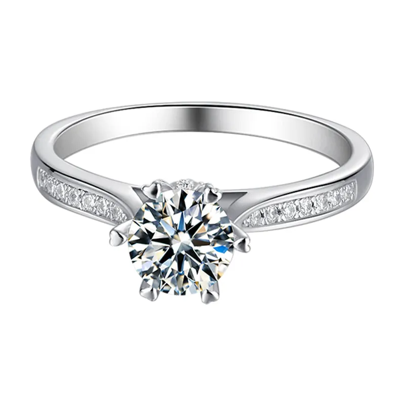 Classic Round Cut Moissanite Diamond Luck Solitaire Rings