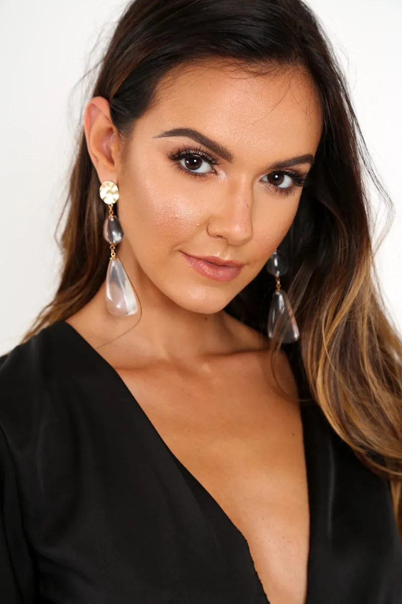Clear Resin Gold Circle Drop Earrings - Roha