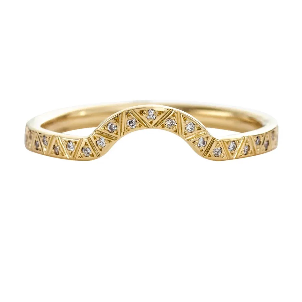 Curved Eternity Ring With Engraved Geometric Pattern