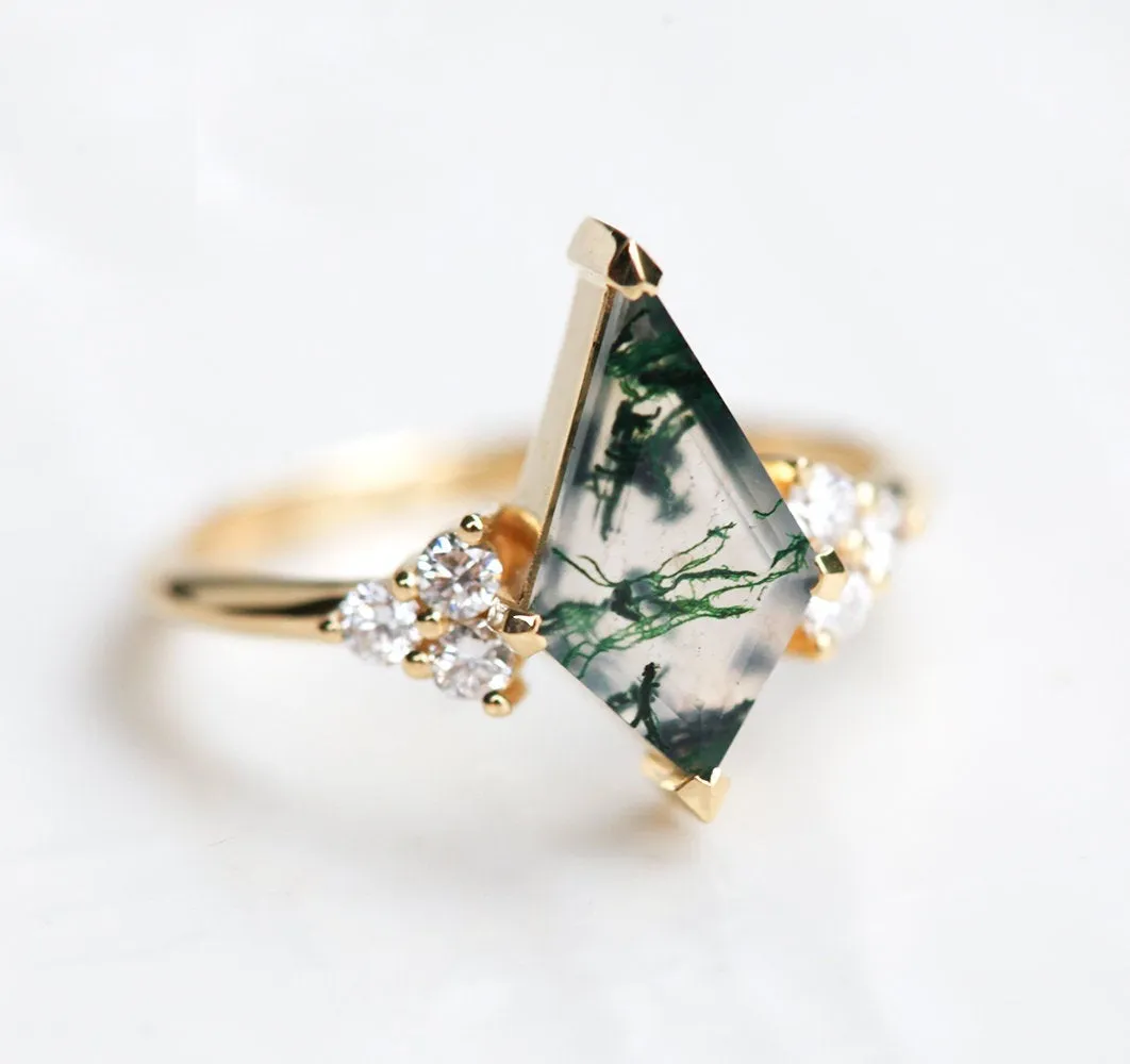 Dawn Moss Agate Ring Set