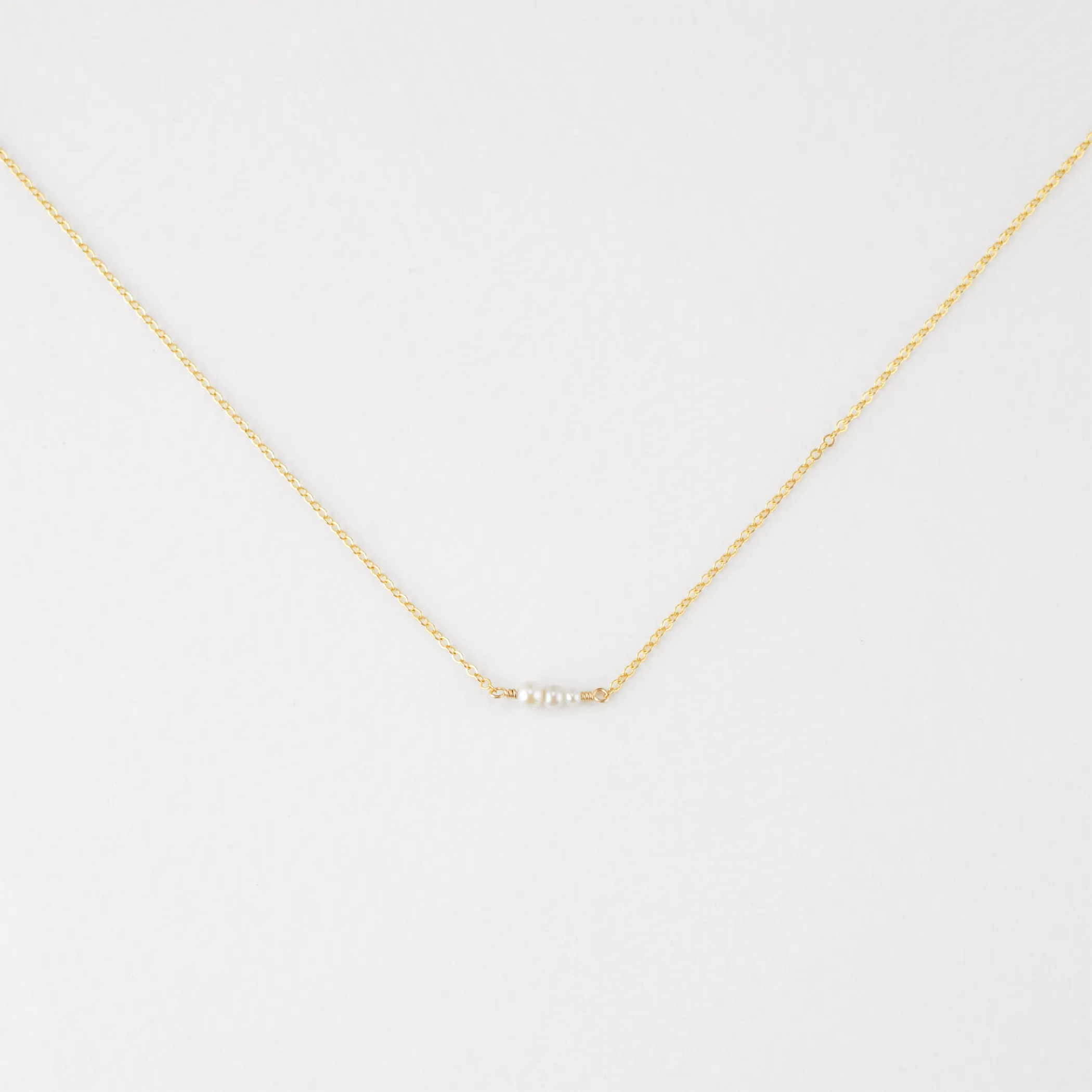 Eva Mini Pearl Necklace