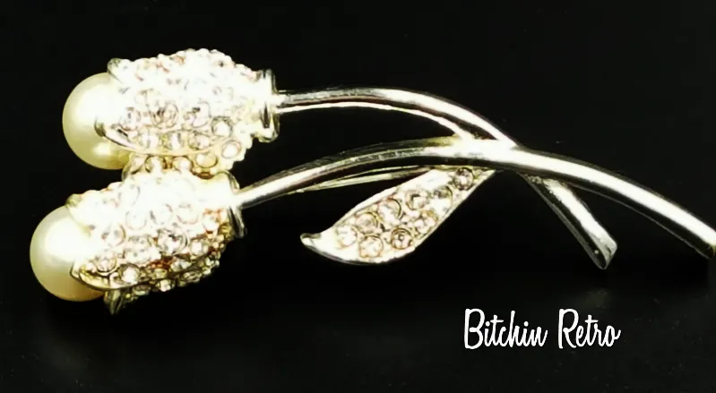 Floral Rhinestone Brooch With Pearl Flower Buds