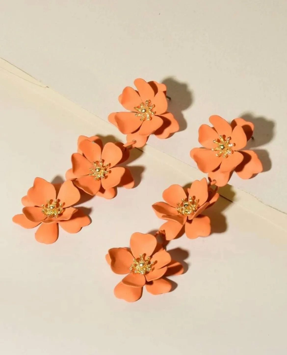 FLOWER DROP EARRINGS