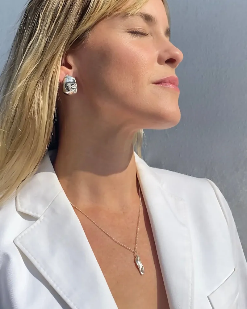 FRESH WATER PEARL PENDANT
