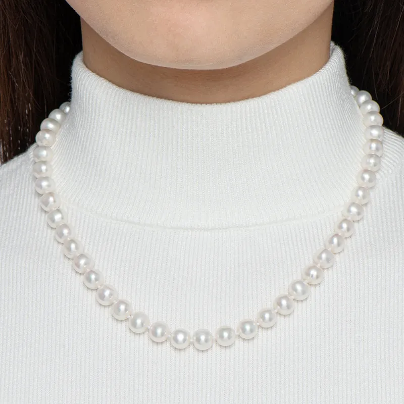 Freshwater Cultured White Pearl Necklace Butterfly Buckle