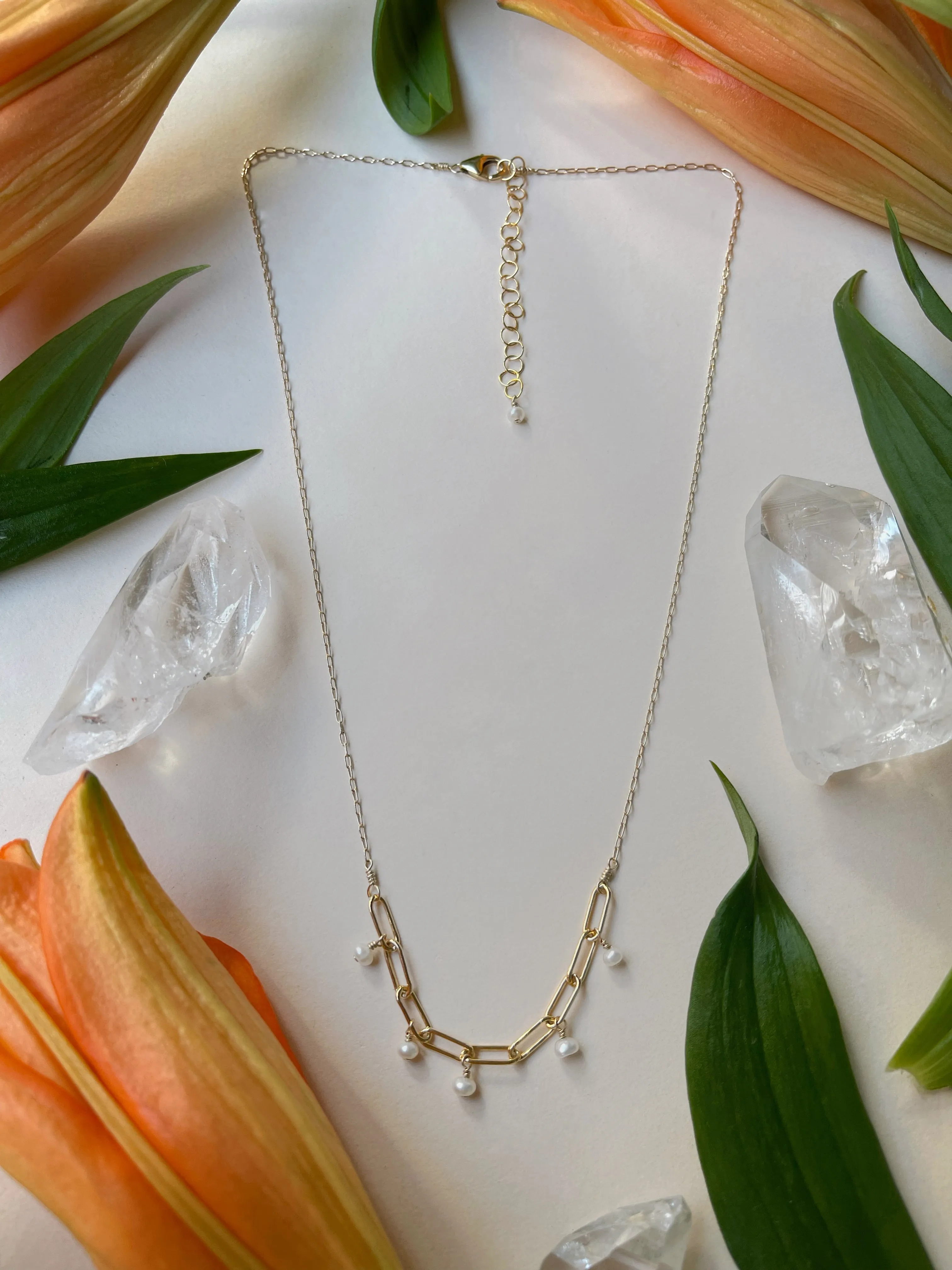 Freshwater Pearl Mini Chain Necklace