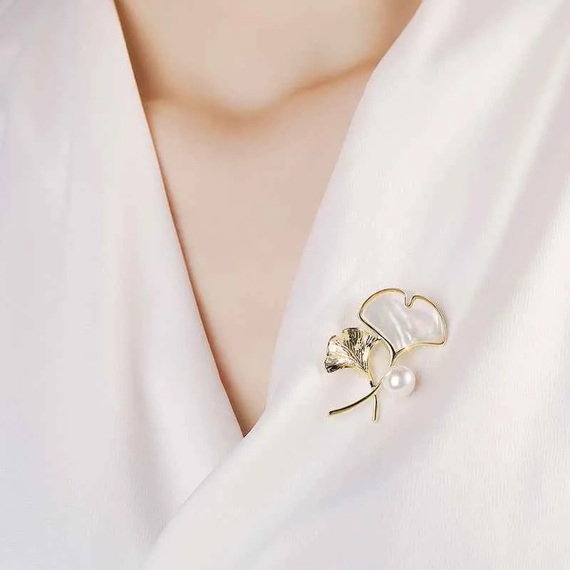 Freshwater Pearl Shell Ginkgo Leaf Brooch Pin