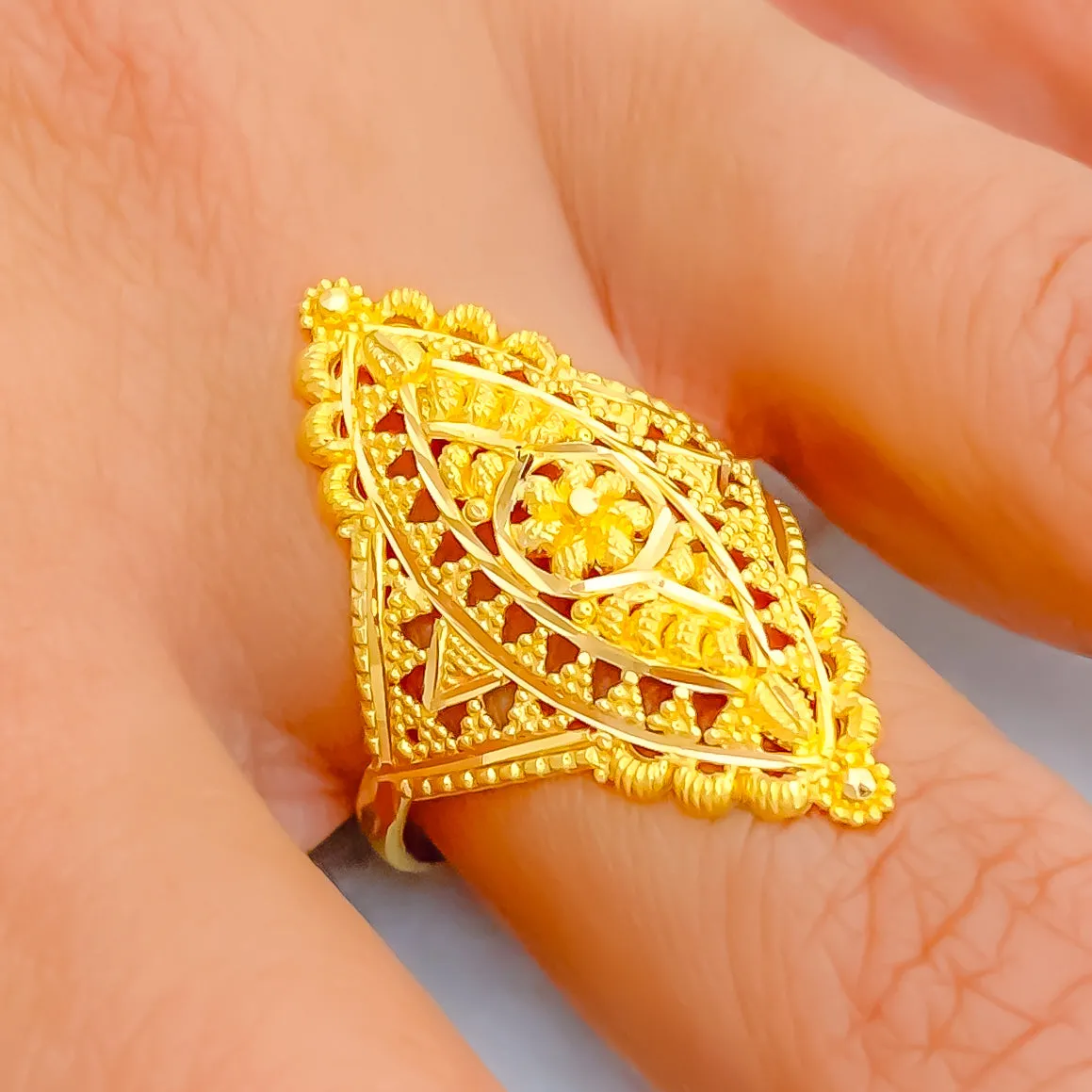Geometric Accented 22K Gold Ring
