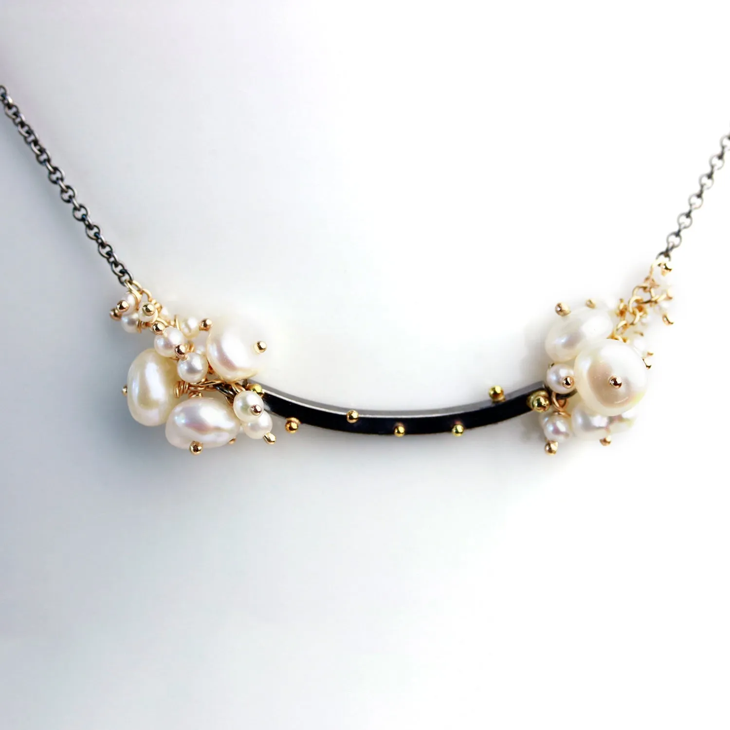 Gold Dotted Arc and Pearl Clusters