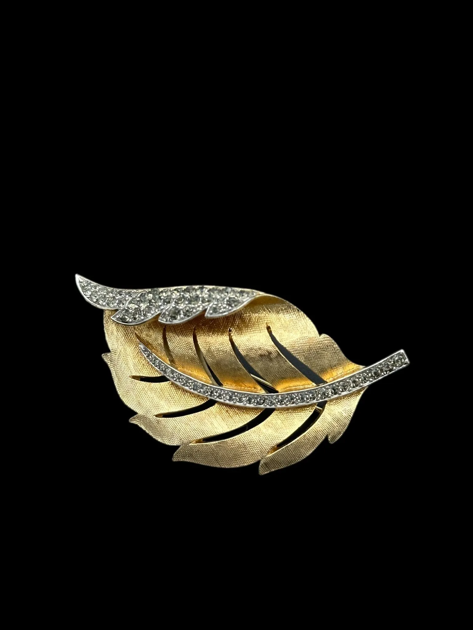 Gold Trifari Rhinestone Leaf Vintage Brooch