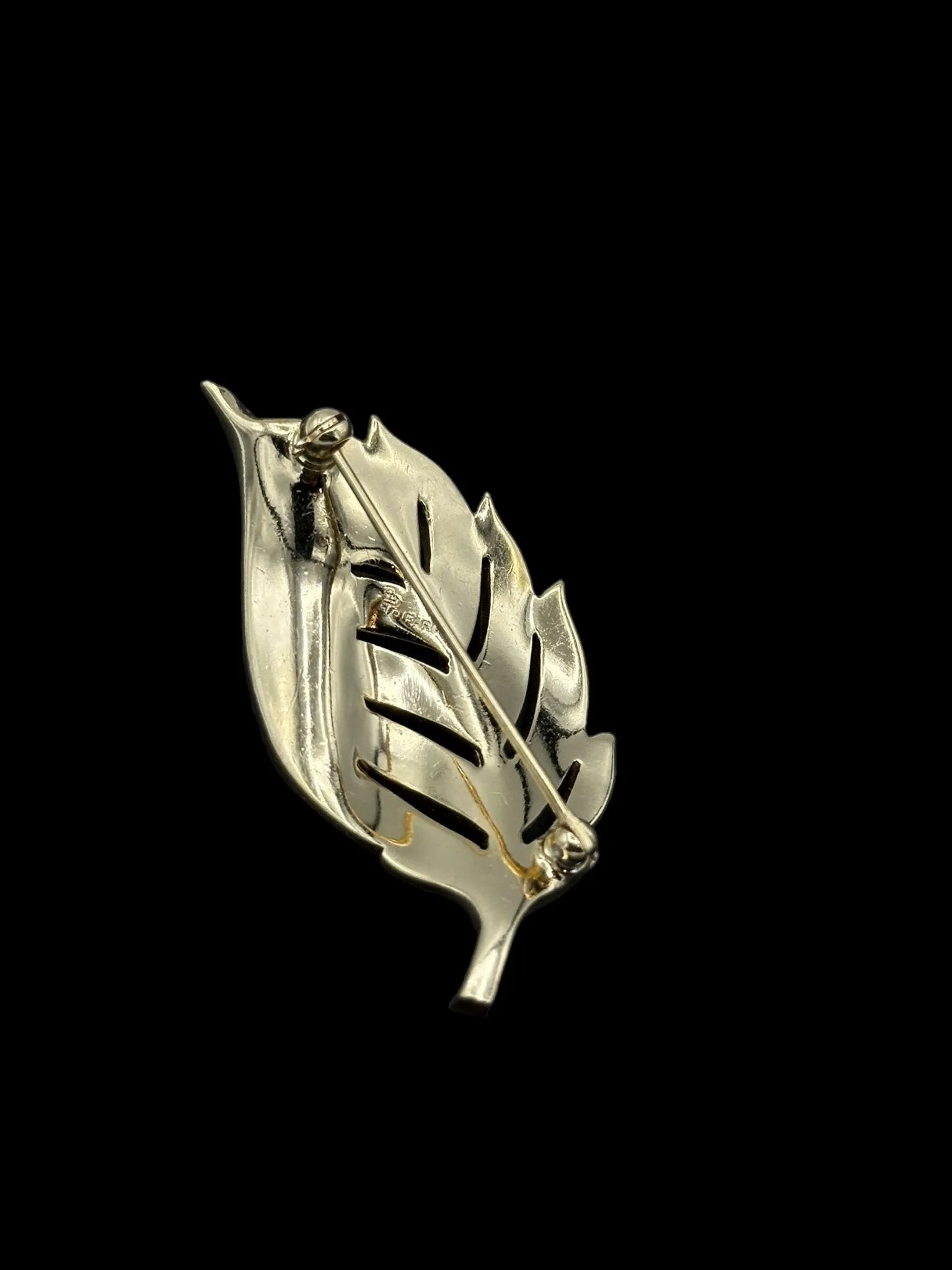 Gold Trifari Rhinestone Leaf Vintage Brooch