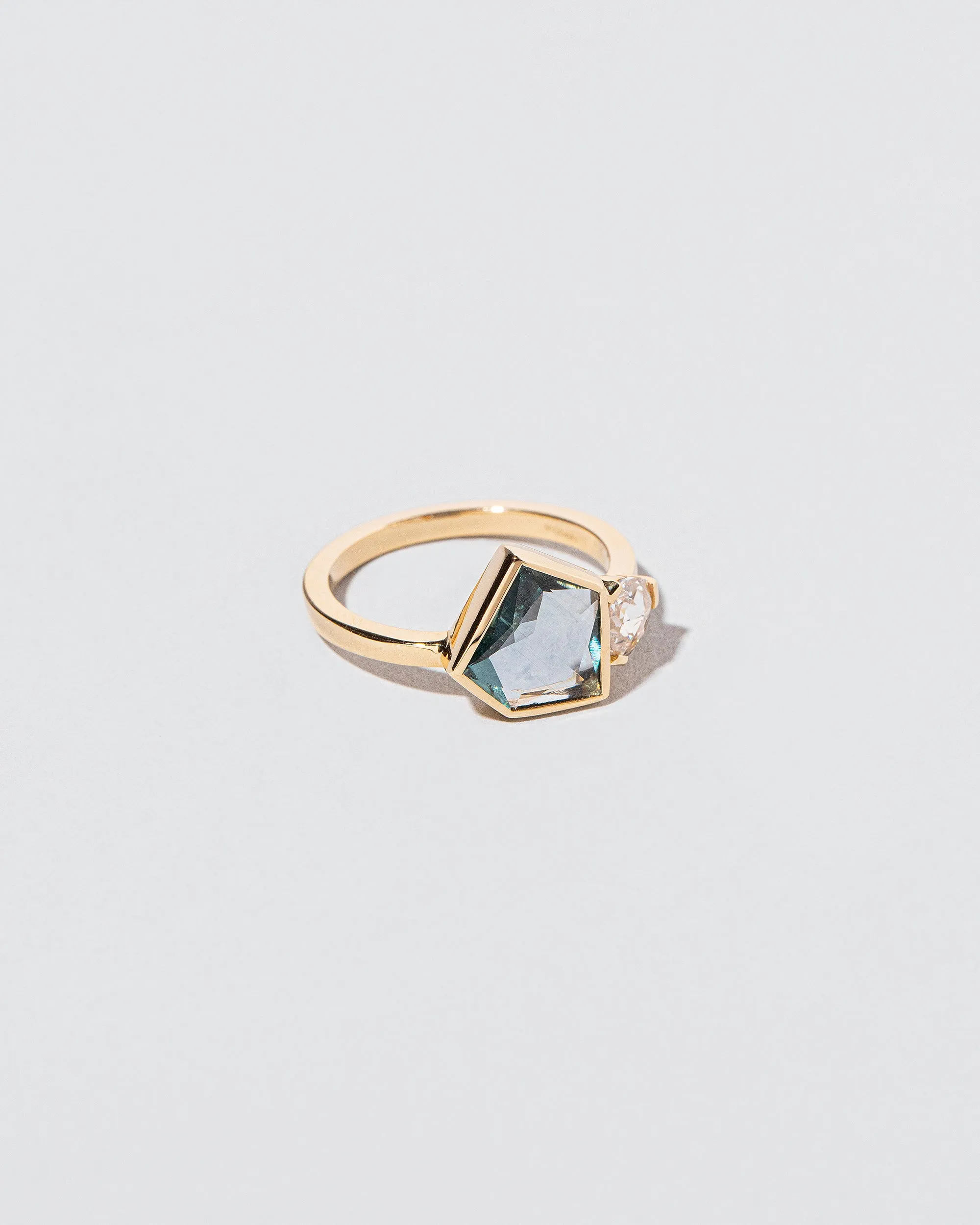 Grand Ring