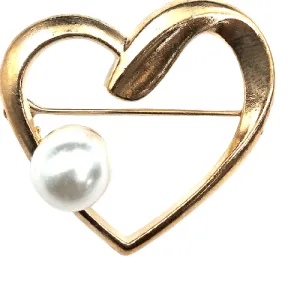 Heart Brooch with Single Pearl for Casual & Formal Wear