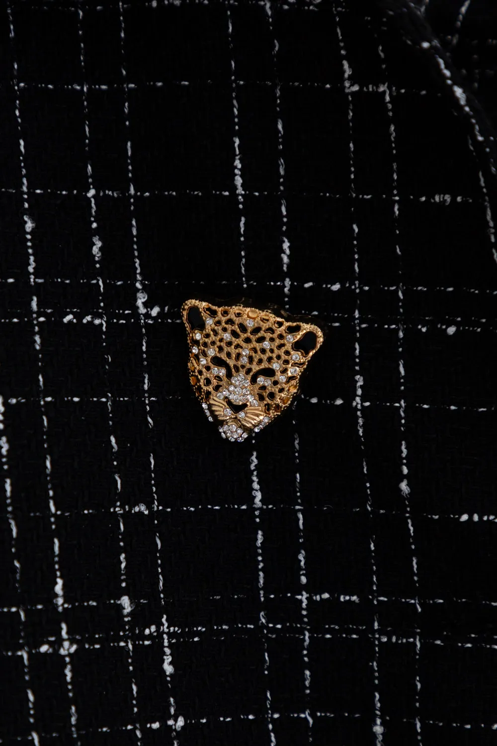 KINDA Brooches
