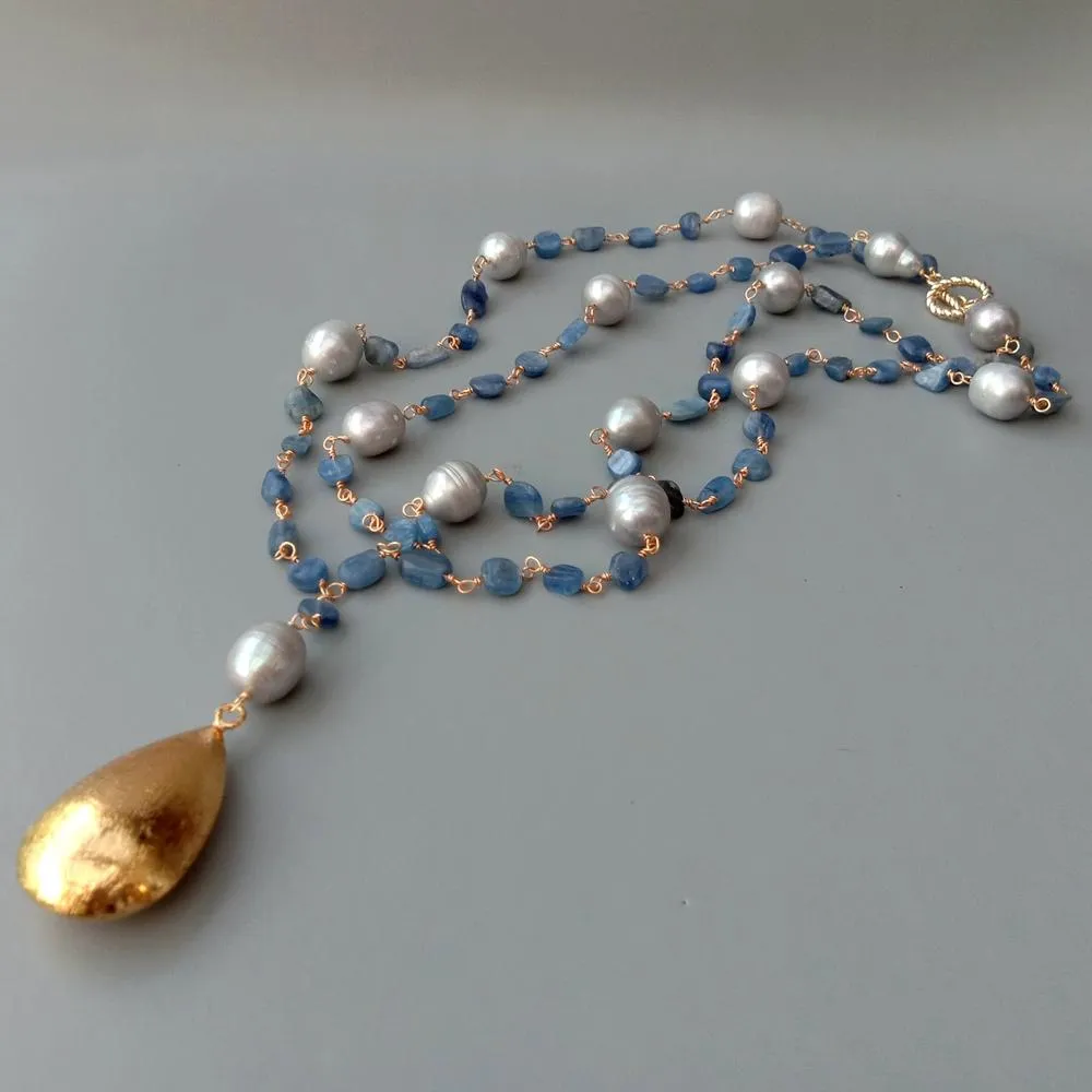 Kyanites freshwater Pearl Statement Necklace