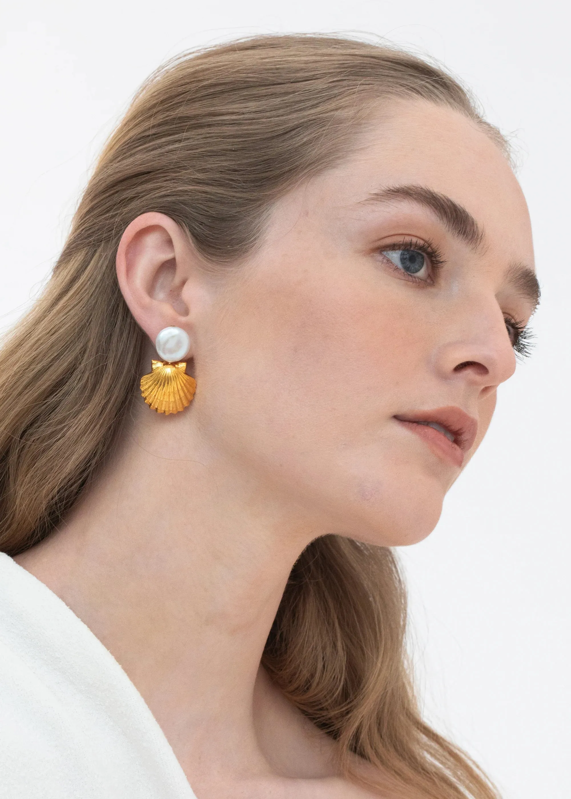 Laguna Earrings -- Gold