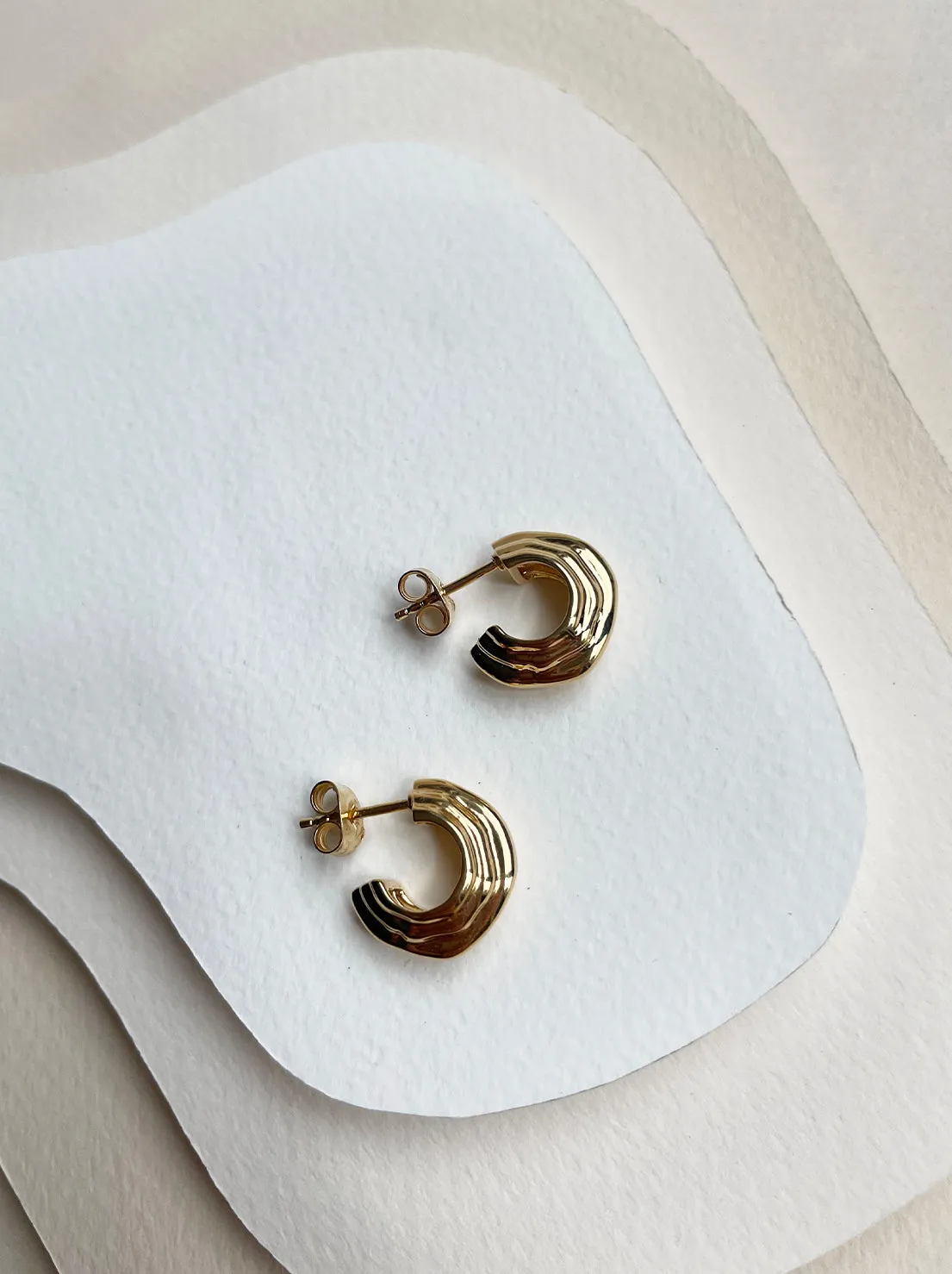 Linda Tahija - Contour Chubby Hoop Earrings - Gold Plated