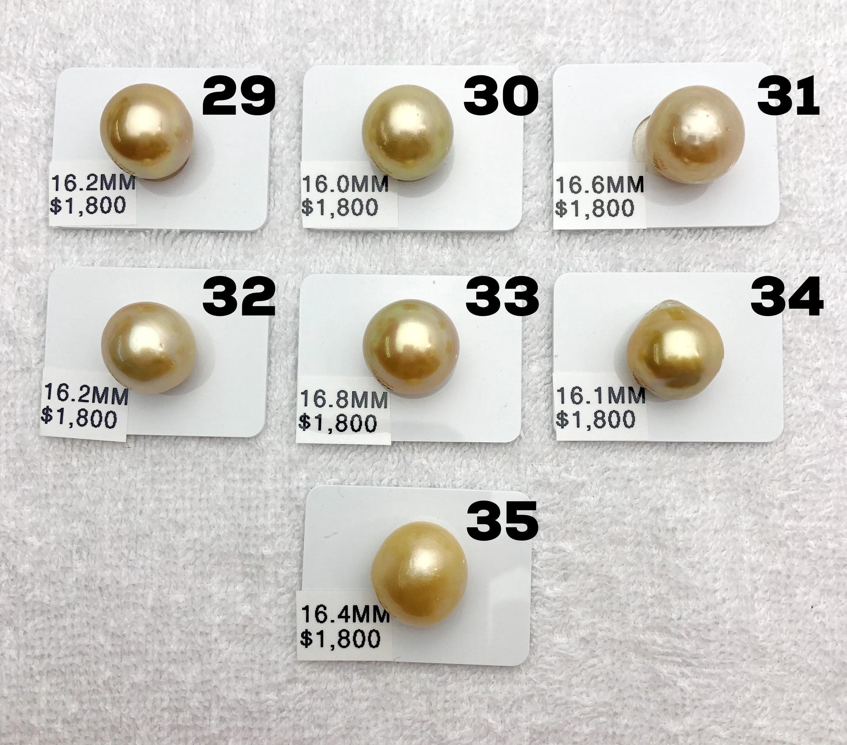 Loose Golden South Sea Pearls (933)