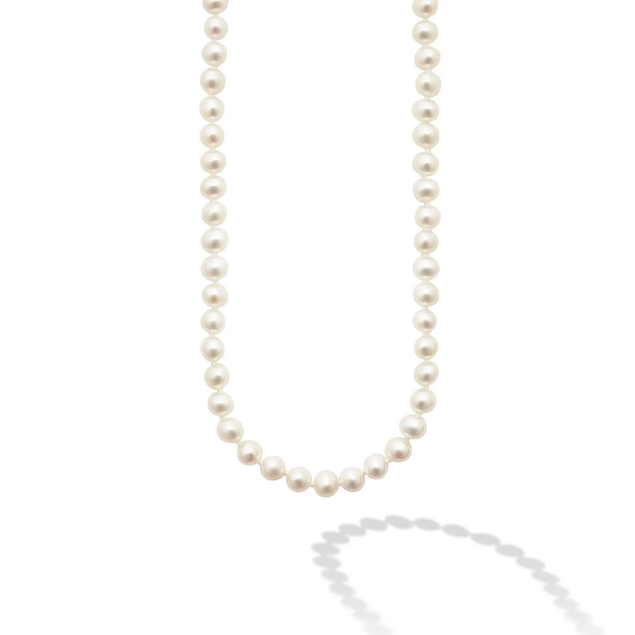 Luna Small Pearl Necklace