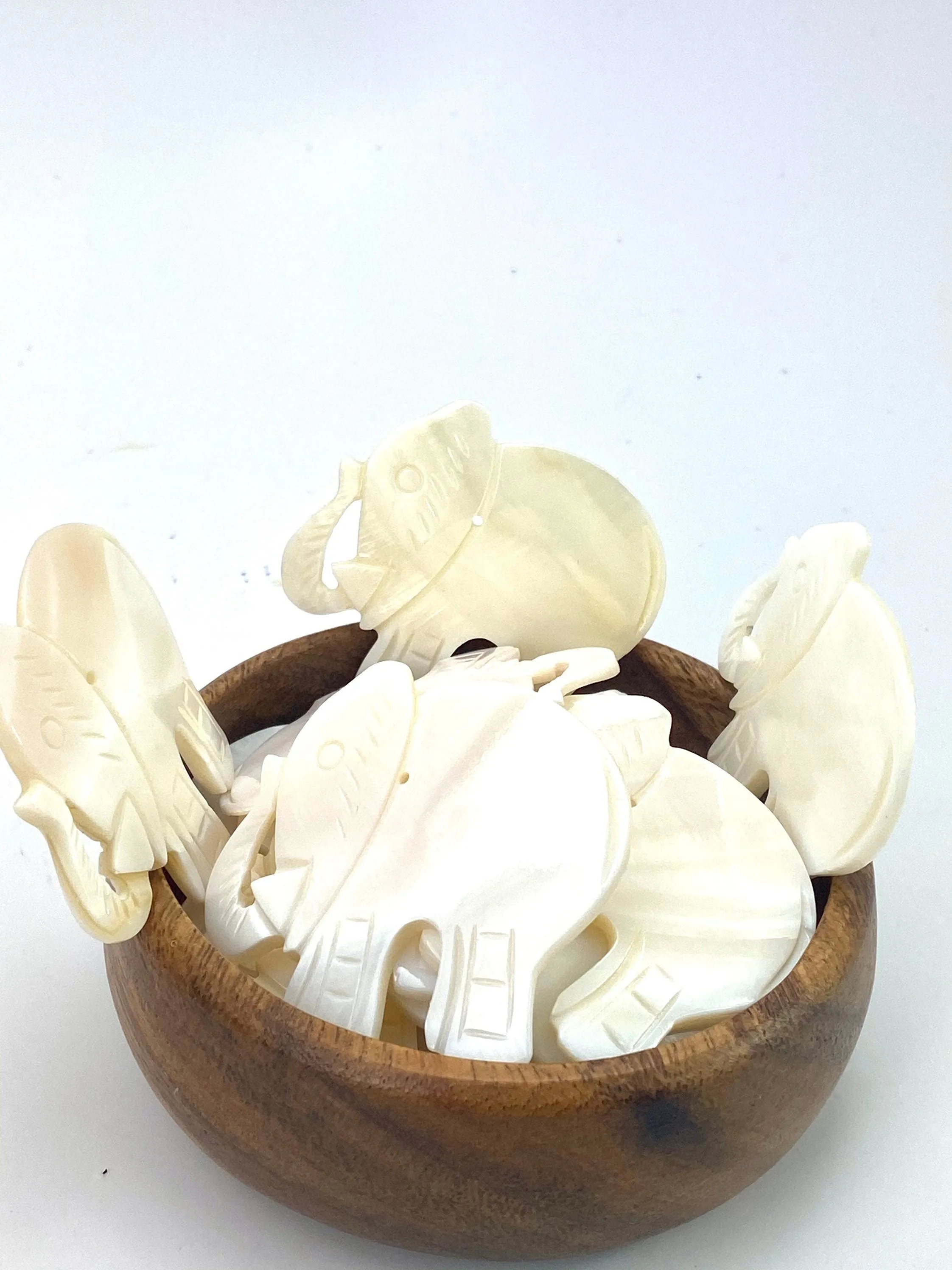 M51 White South Sea MOP Elephant