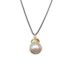 Mabe Pearl Gold Flower Charm & Necklace