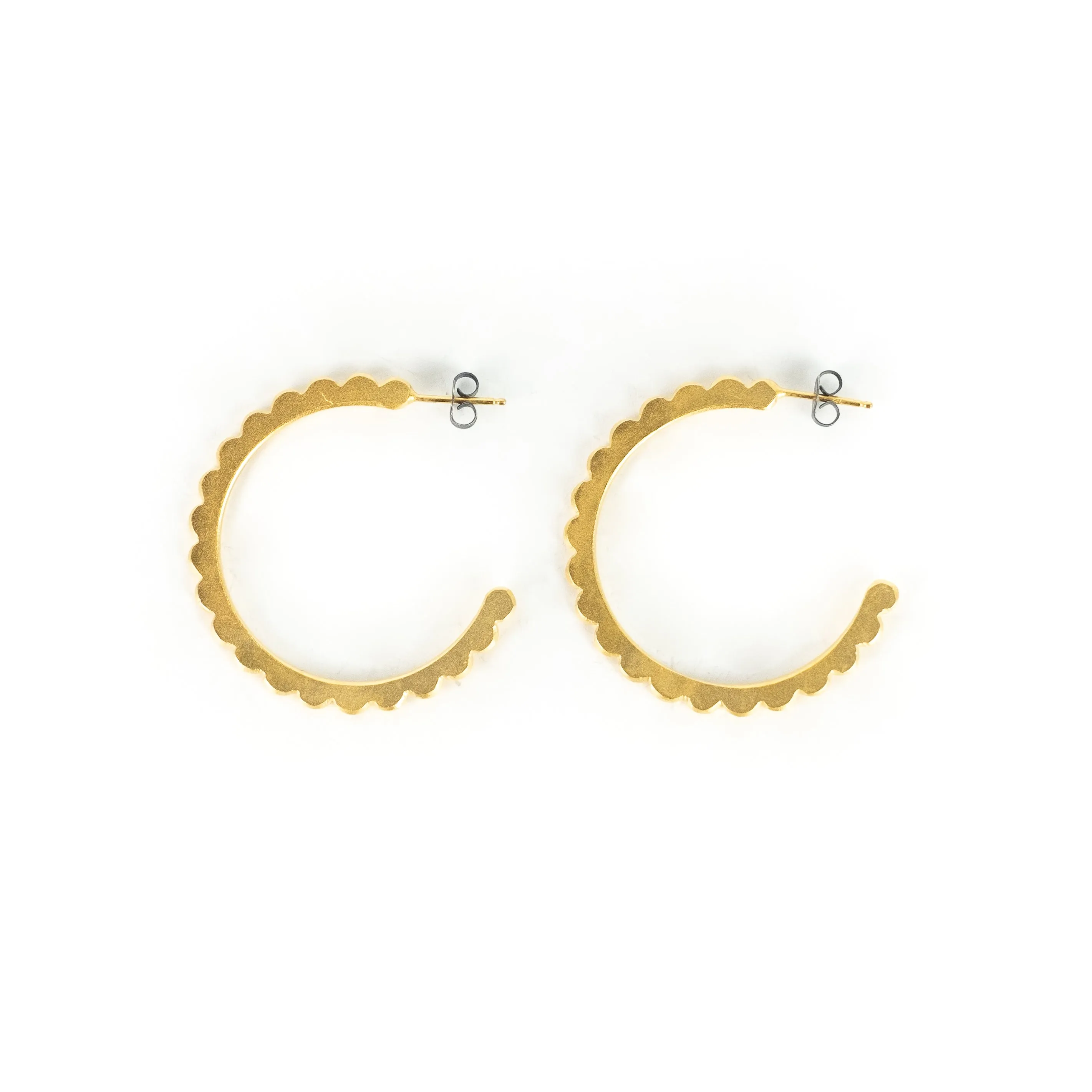 Maia Leppo Large Gold Scalloped Hoop Earrings