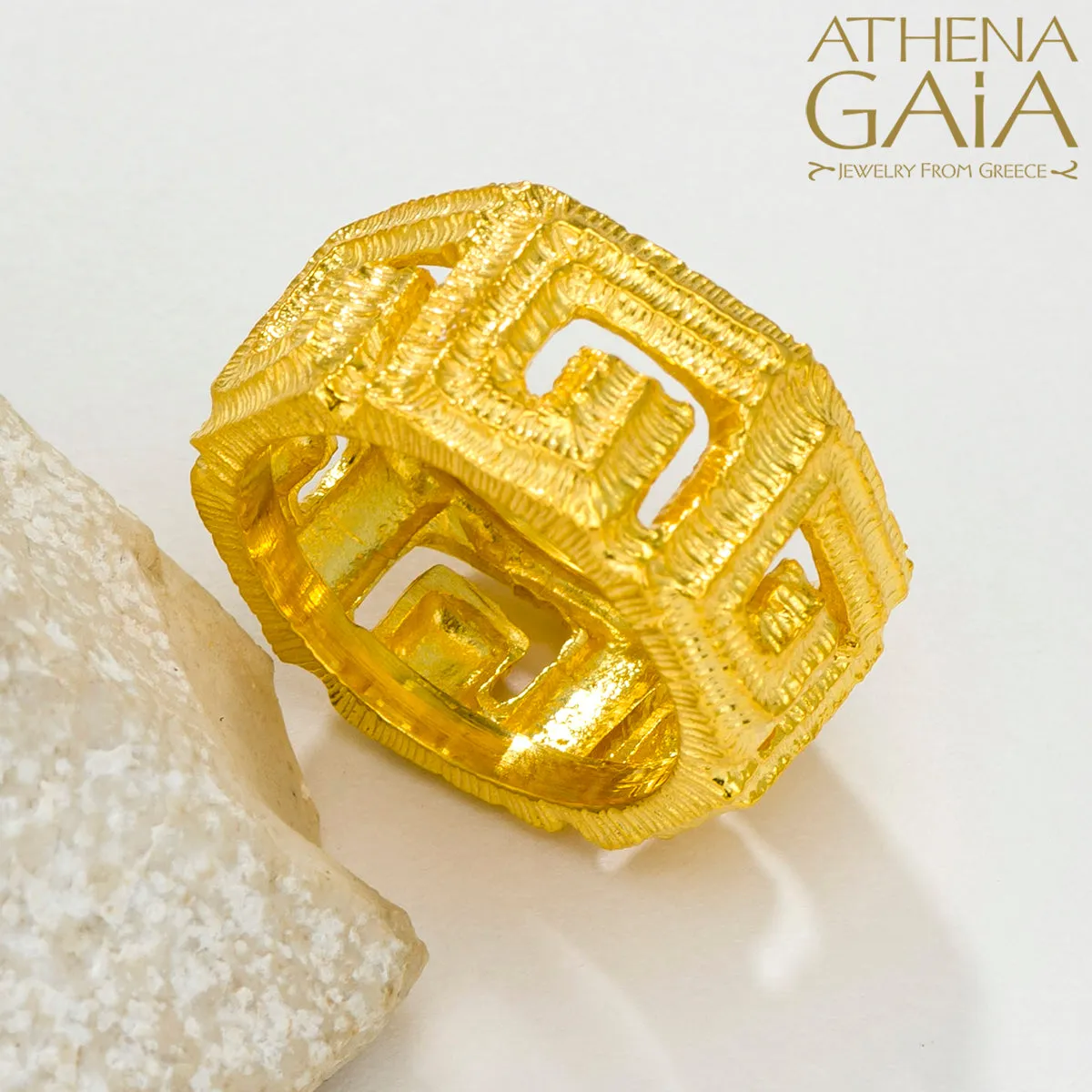 Meander Band Ring