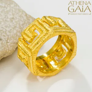Meander Band Ring